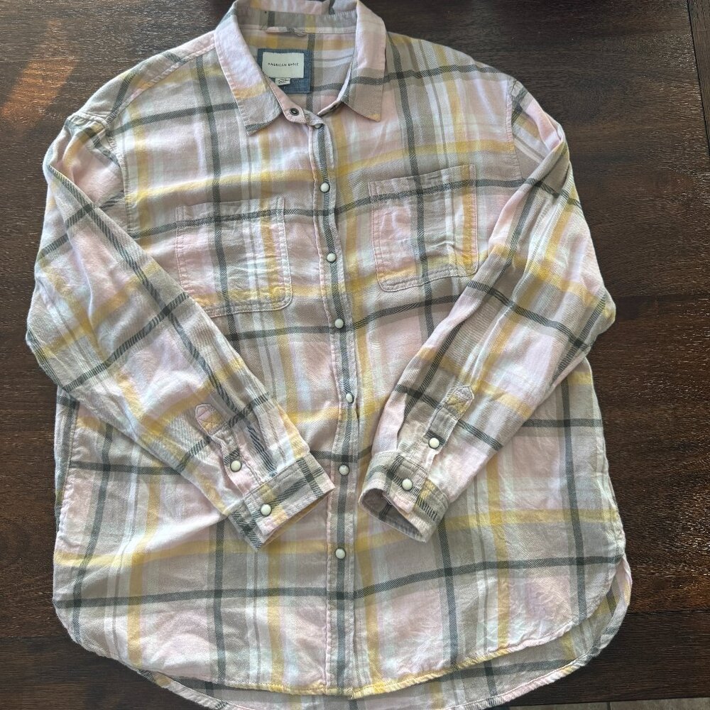 American Eagle Flannel Button Up Shirt - Size Medium